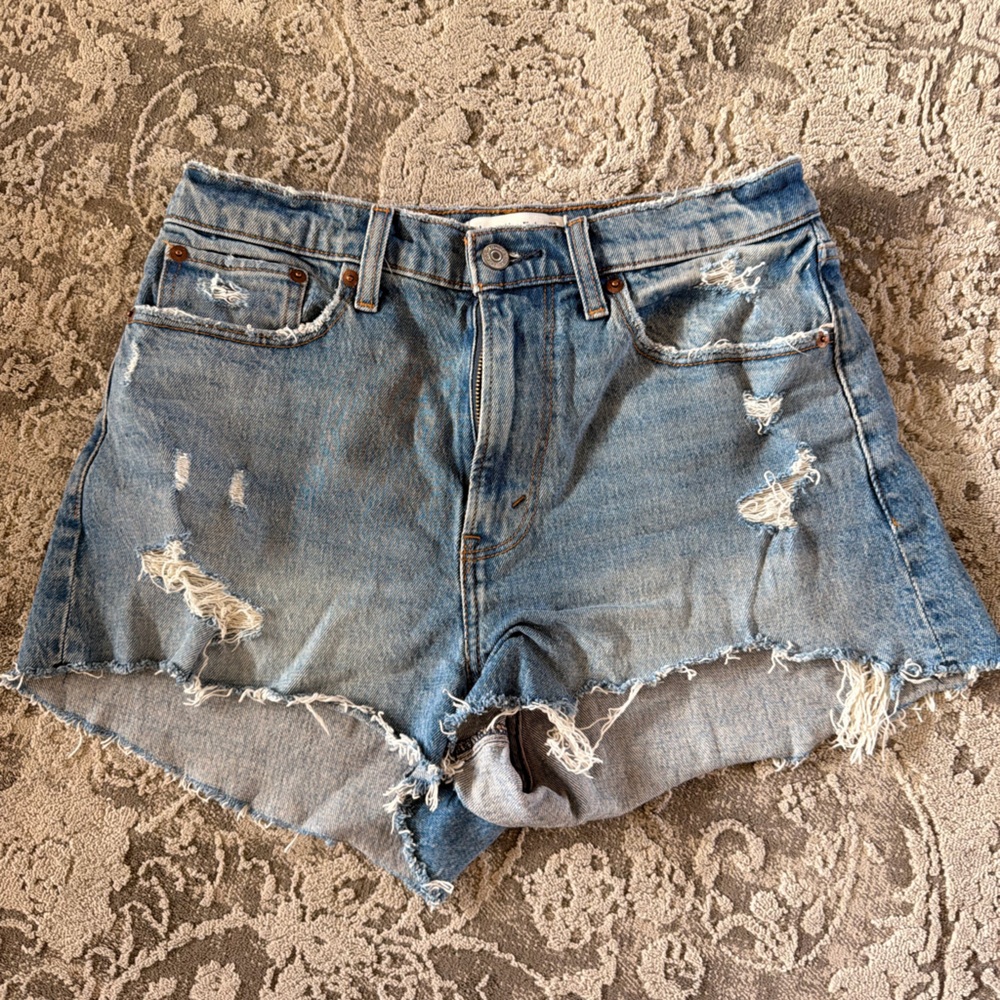 Abercrombie & Fitch Light Blue Distressed Cropped Denim Shorts-curve love